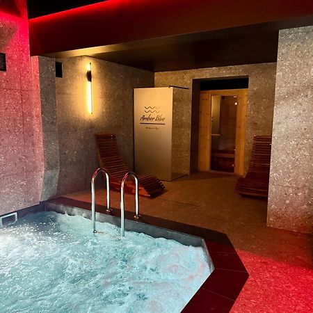 Amber Blue Wellness & Spa (Adults Only) 卡尔维亚 外观 照片